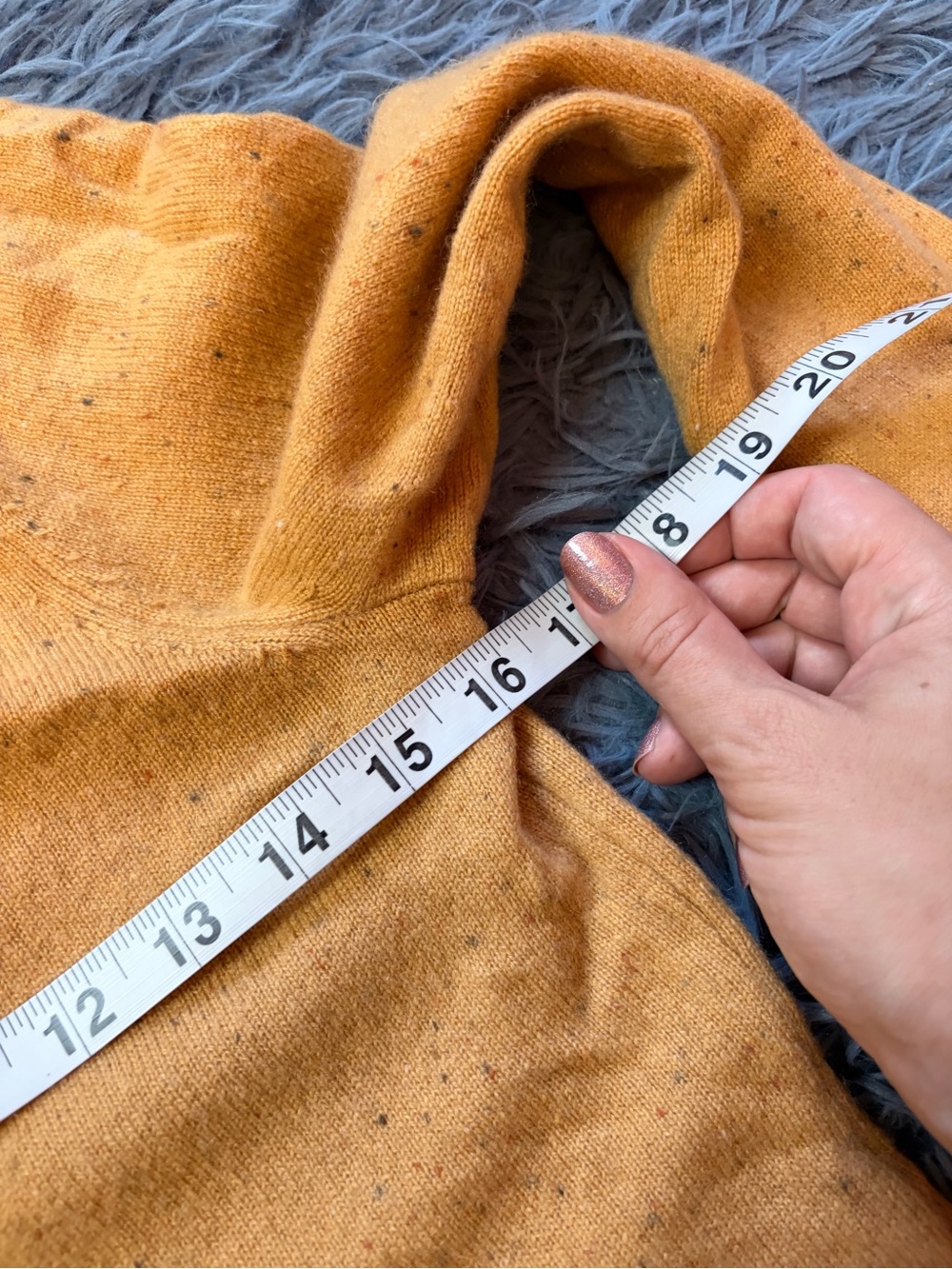 L.L. Bean Mustard Speckeled Crewneck 100% Cashmere Sweater Size M - Picture 3 of 5